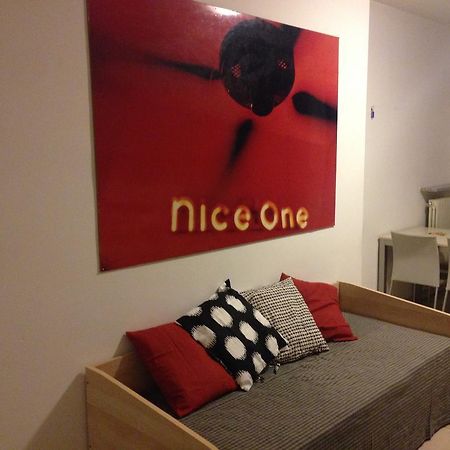 Mood - Nice One Apartment Pavia Luaran gambar