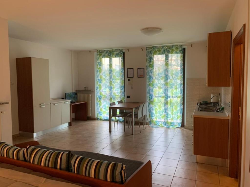 Mood - Flarer 21 Apartment Pavia Luaran gambar