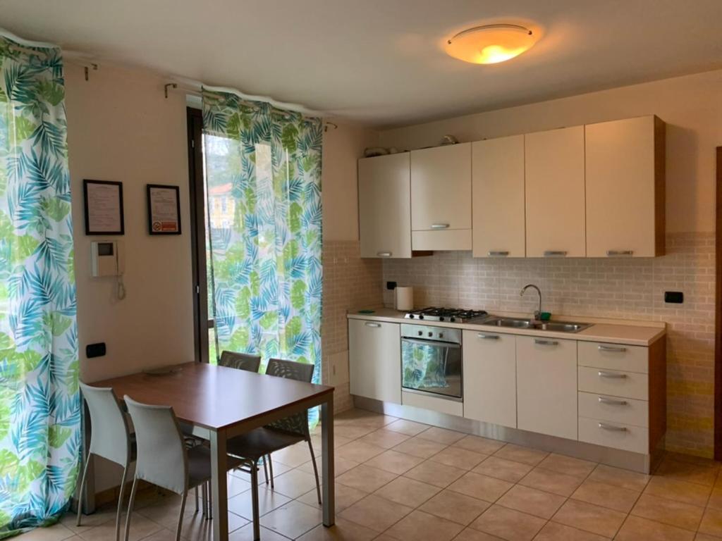 Mood - Flarer 21 Apartment Pavia Luaran gambar
